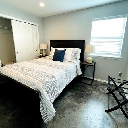Evie'S Campus-Close 2 Bedroom Luxury Oklahoma Stadt Exterior foto