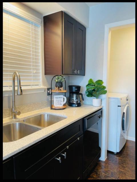 Evie'S Campus-Close 2 Bedroom Luxury Oklahoma Stadt Exterior foto