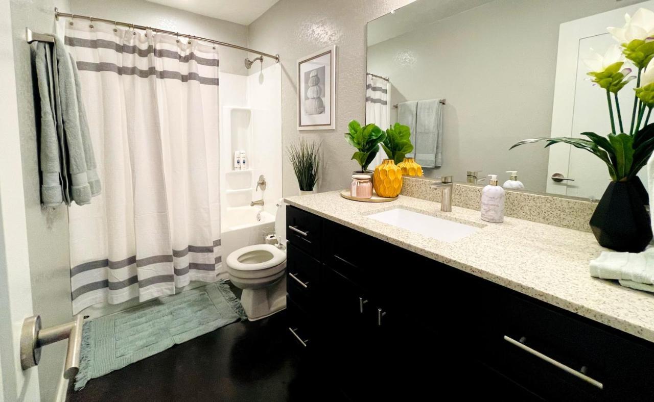 Evie'S Campus-Close 2 Bedroom Luxury Oklahoma Stadt Exterior foto