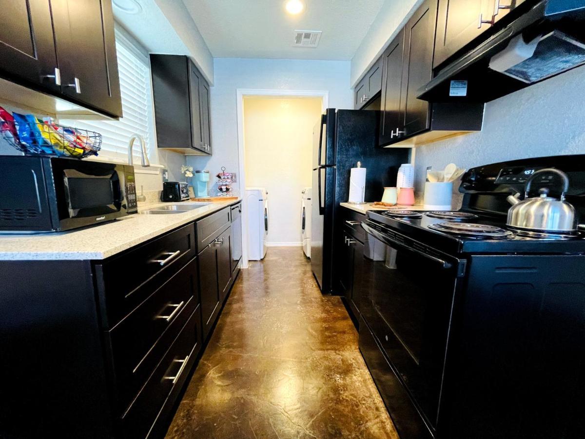 Evie'S Campus-Close 2 Bedroom Luxury Oklahoma Stadt Exterior foto